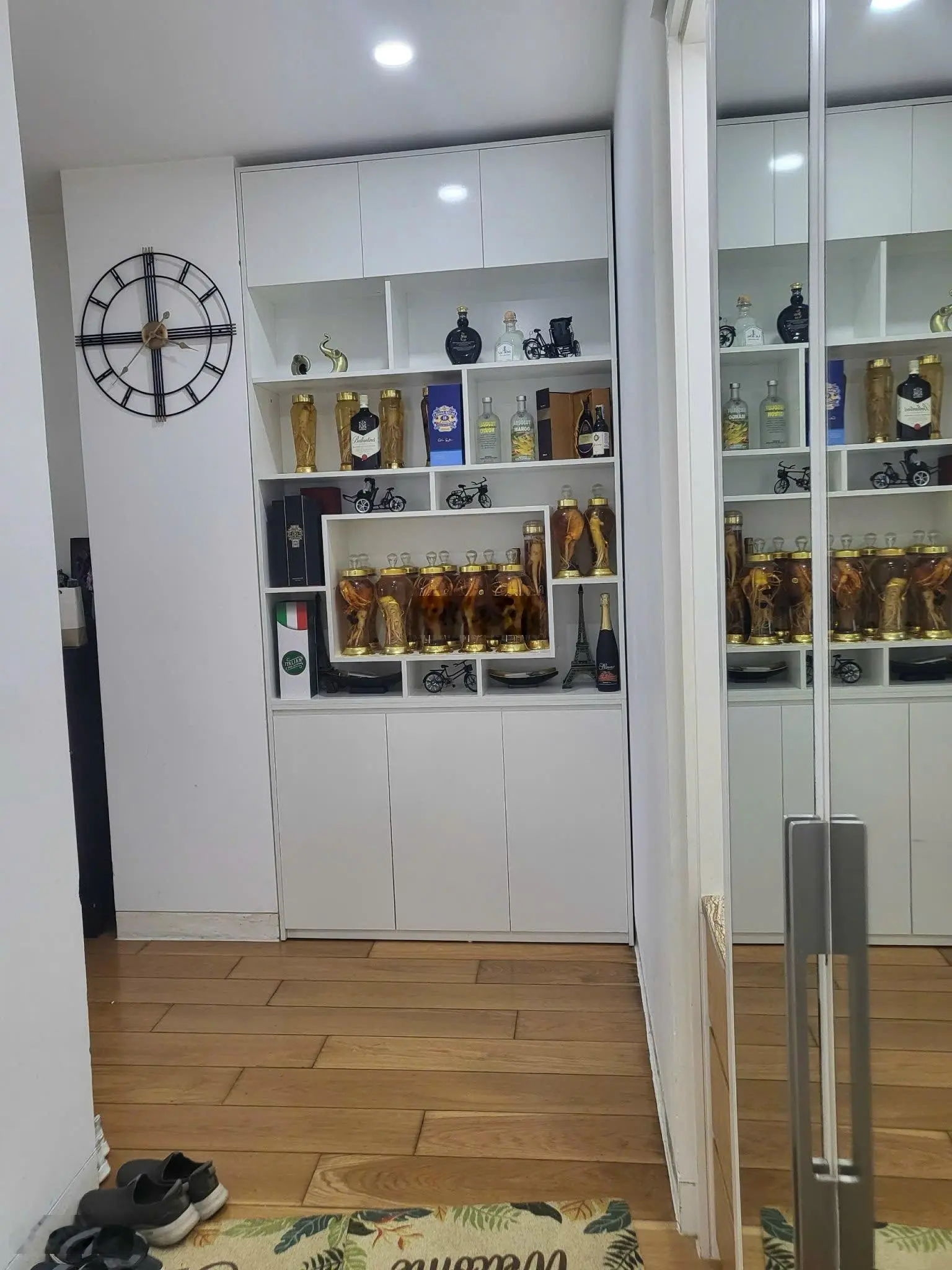 (siêu hiếm)bán căn hộ sub-penthose tại indochina plaza hà nội, giá tốt, 211m2, 4 pn/3wc 0888 989 ***