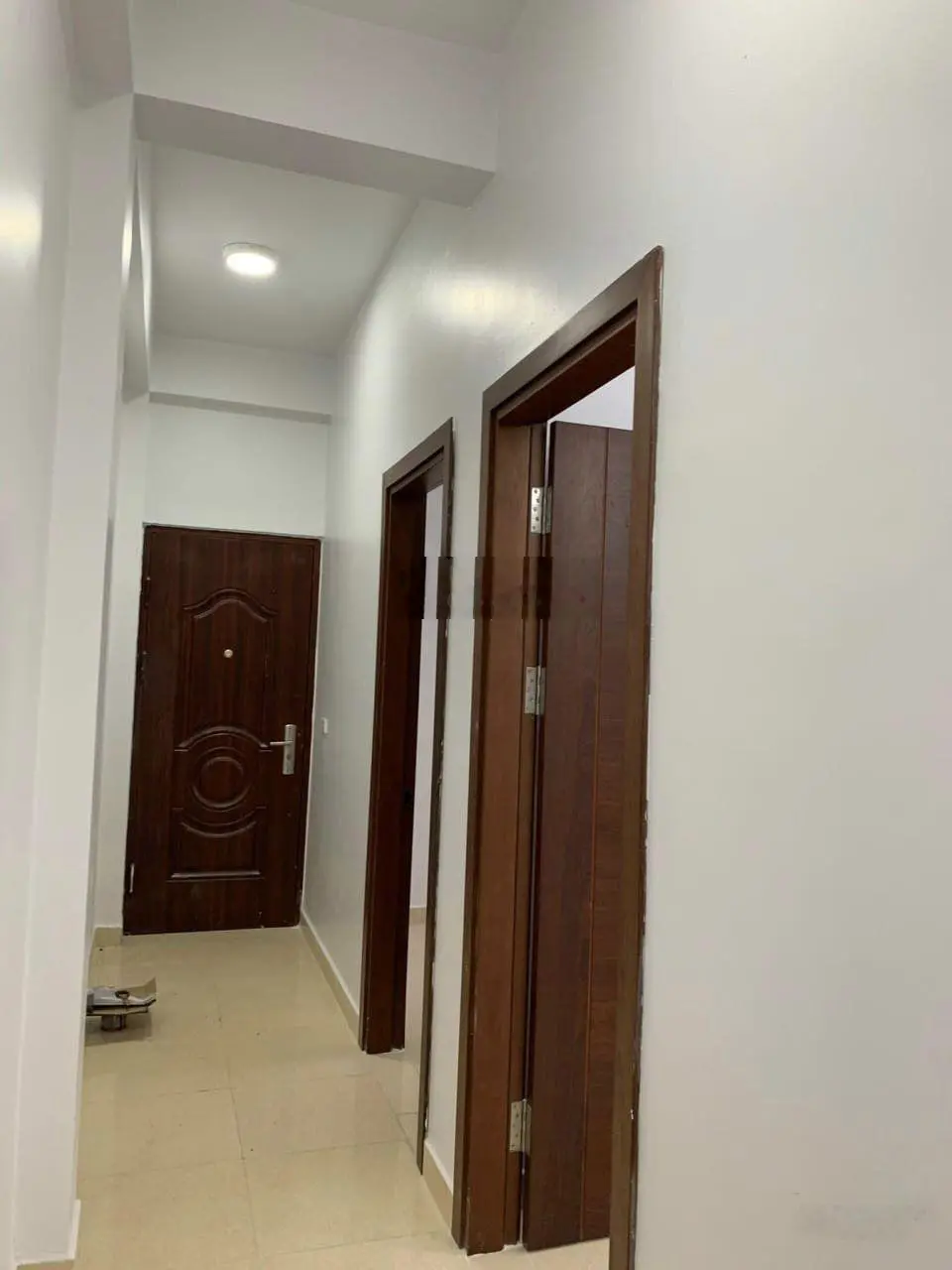 Bán nhà riêng 67m2 Hoàng Quốc Việt, 5 tầng, MT 5m, ngõ ô tô