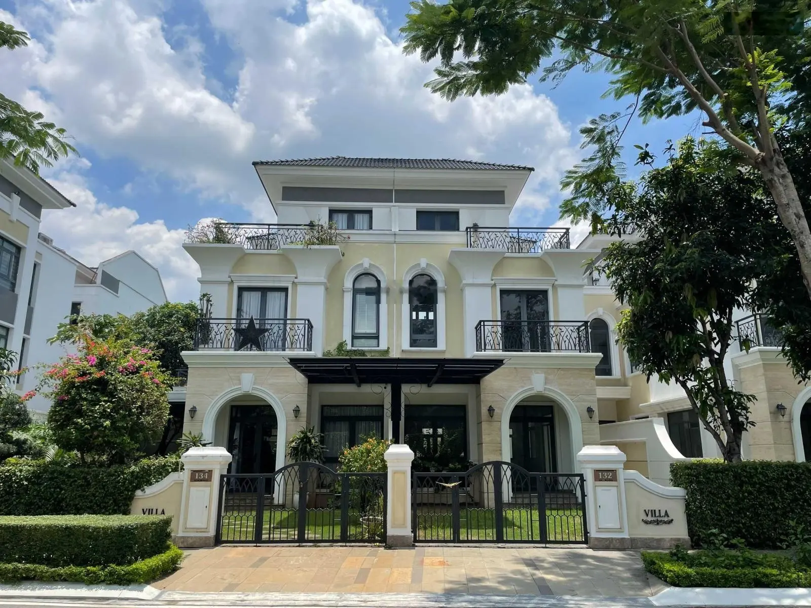 Verosa Park - Nhà Phố 6x17 102m2 căn Hiếm 1 Trệt 3 Lầu, 257m2 sàn giá bán 17 tỷ TL