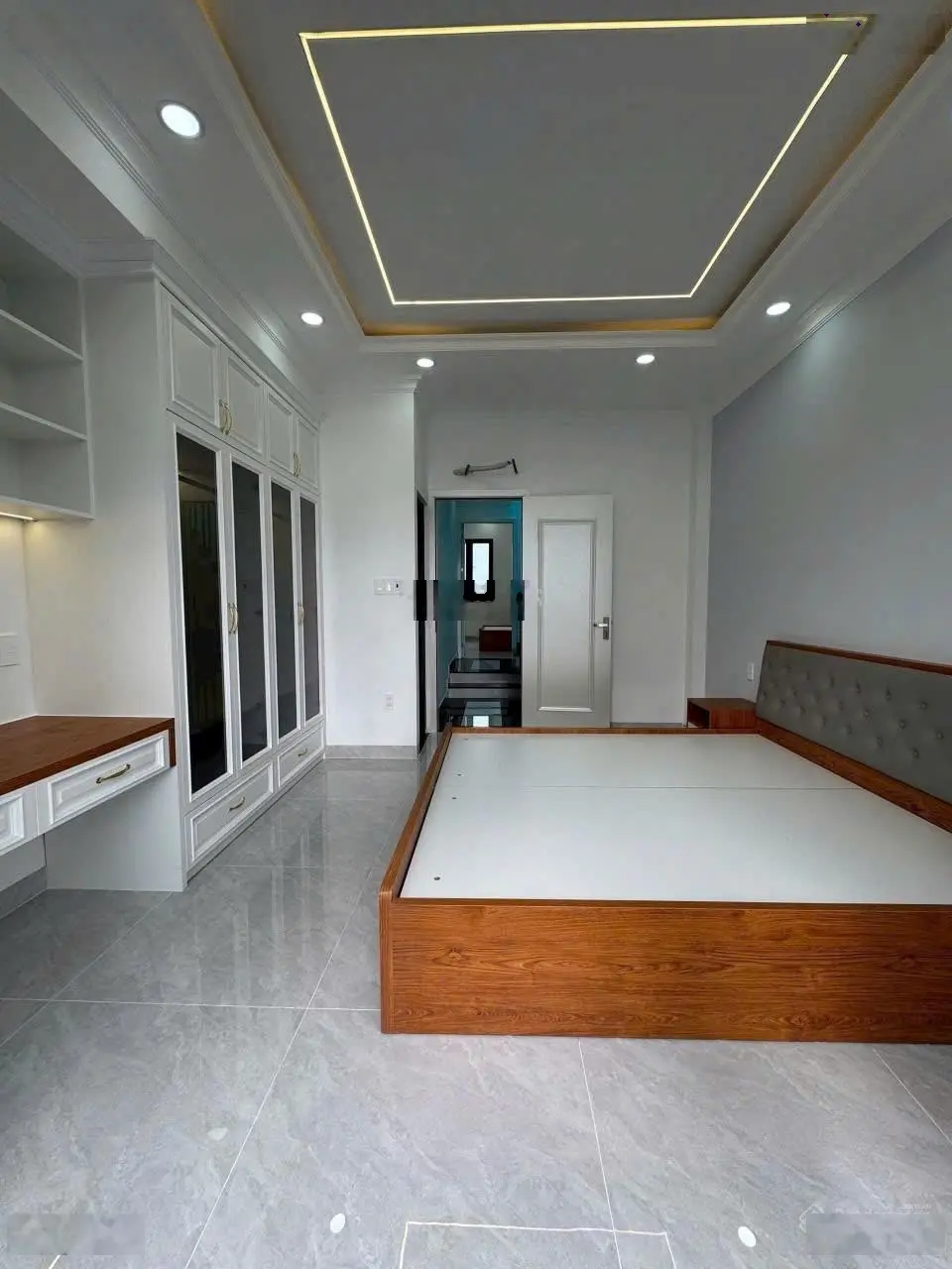 Nhà hẽm xe hơi Thông , đường số 4 , p. Hiệp bình phước , Thủ Đức