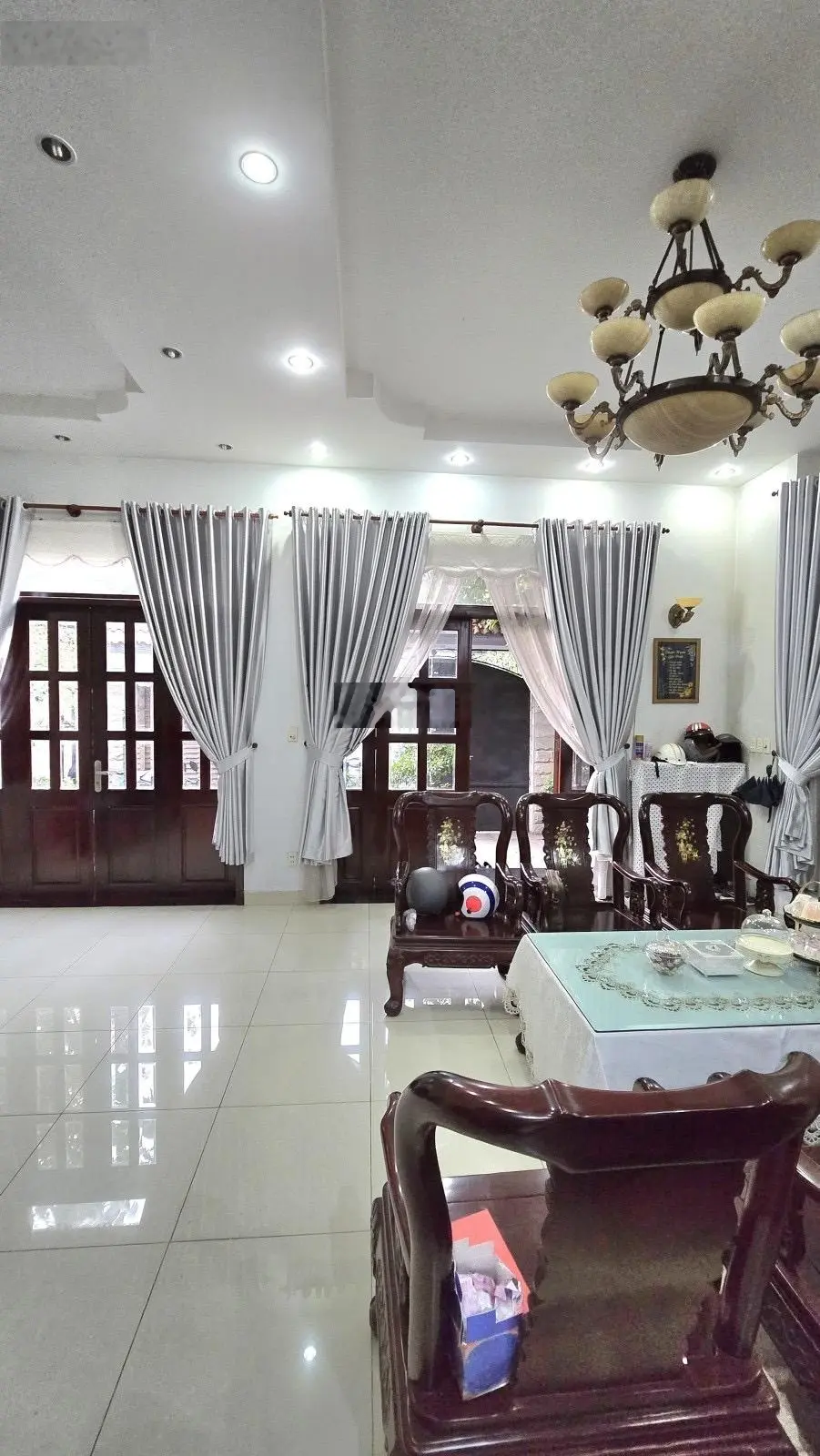 Nhà bán mặt tiền đường số 14 hiệp bình chánh gần gigamall thủ đức 3tầng,7pn dt: 10 x 25