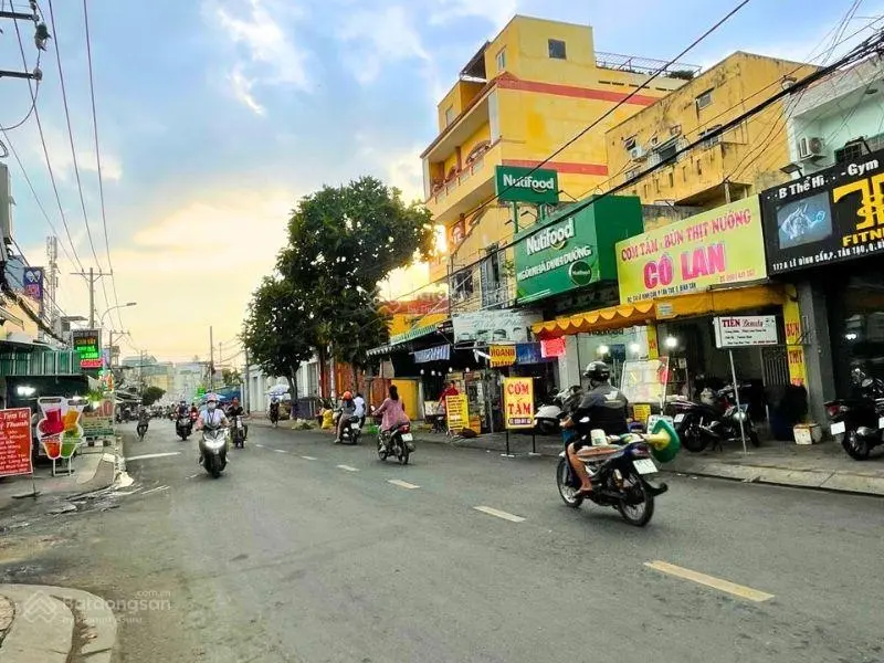 VIP, đất, nhà cấp 4 có 2 mặt tiền đường Lê Đình Cẩn, xây dựng 9 tầng, dòng tiền 600tr/tháng