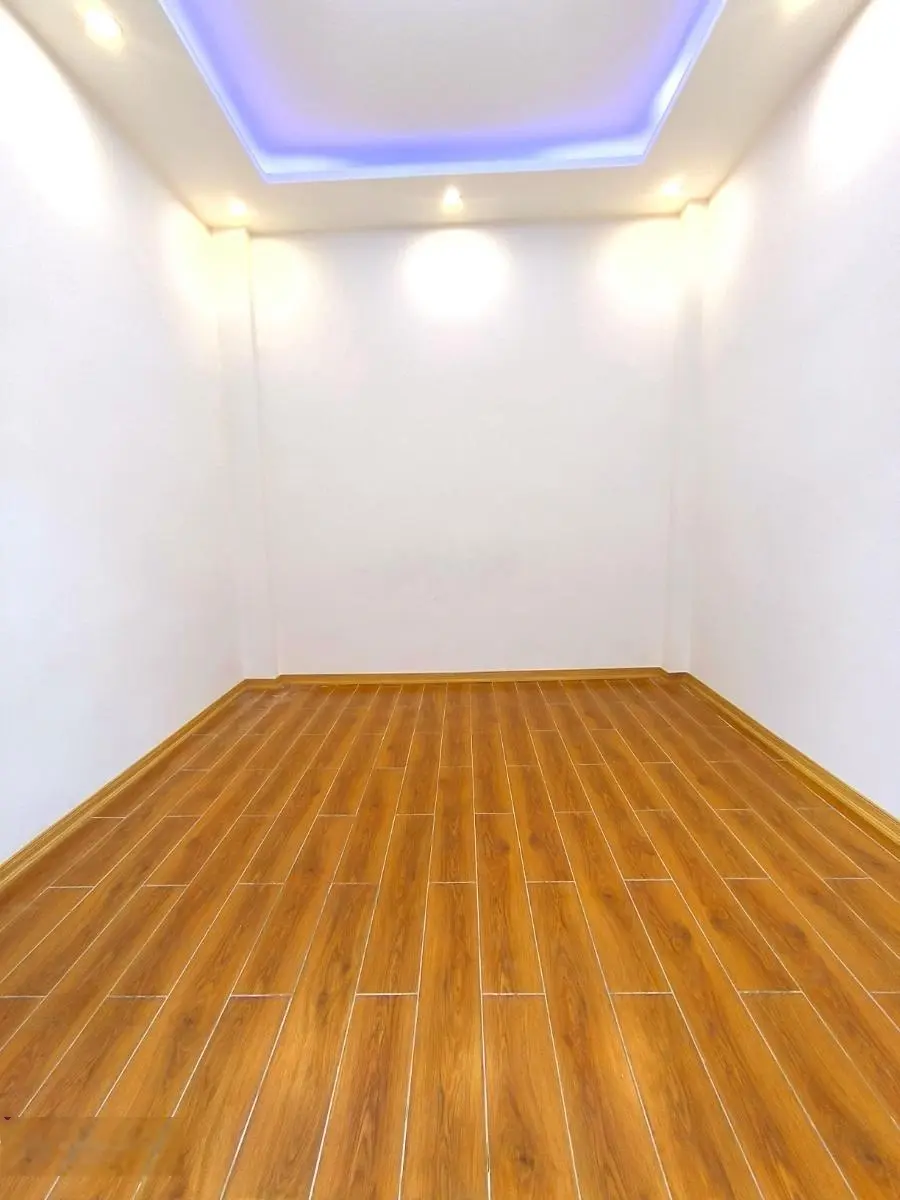 Bán nhà hoàng văn thái thanh xuân ngõ ba gác ở ngay 45m 4 tầng giá 8.6 tỷ