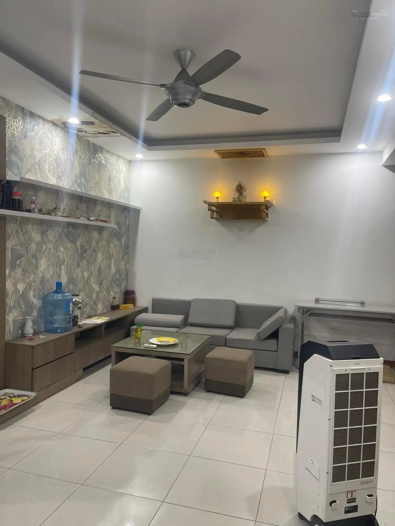 Bán căn 2 ngủ 60m2 sổ đỏ chính chủ tại tòa VP5 Linh Đàm - Hoàng Mai - Hà Nội. Giá cực tốt