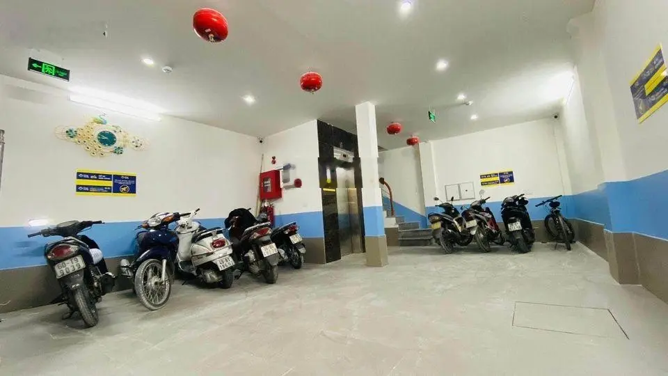 BÁN CCMINI GẦN TRƯỜNG FPT MỸ ĐÌNH 100M2x7T XÂY MỚI THANG MÁY 16PKK FULLĐỒ DÒNG TIỀN 70TR/TH 13.x tỷ