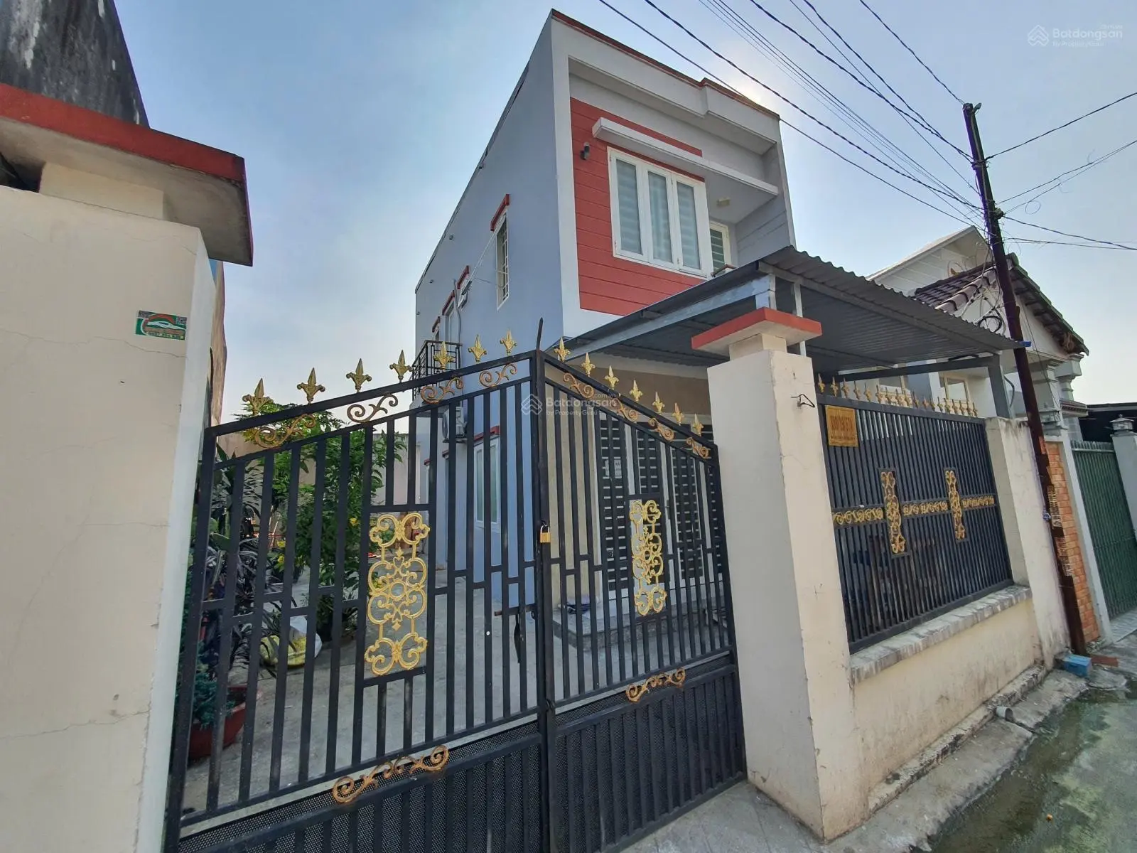 Bán nhà nhánh Nguyễn Đức Thuận , nhà 1 trệt 1 lầu 3pn , vị trí trung tâm , k quy hoạch , giá 3tỷ
