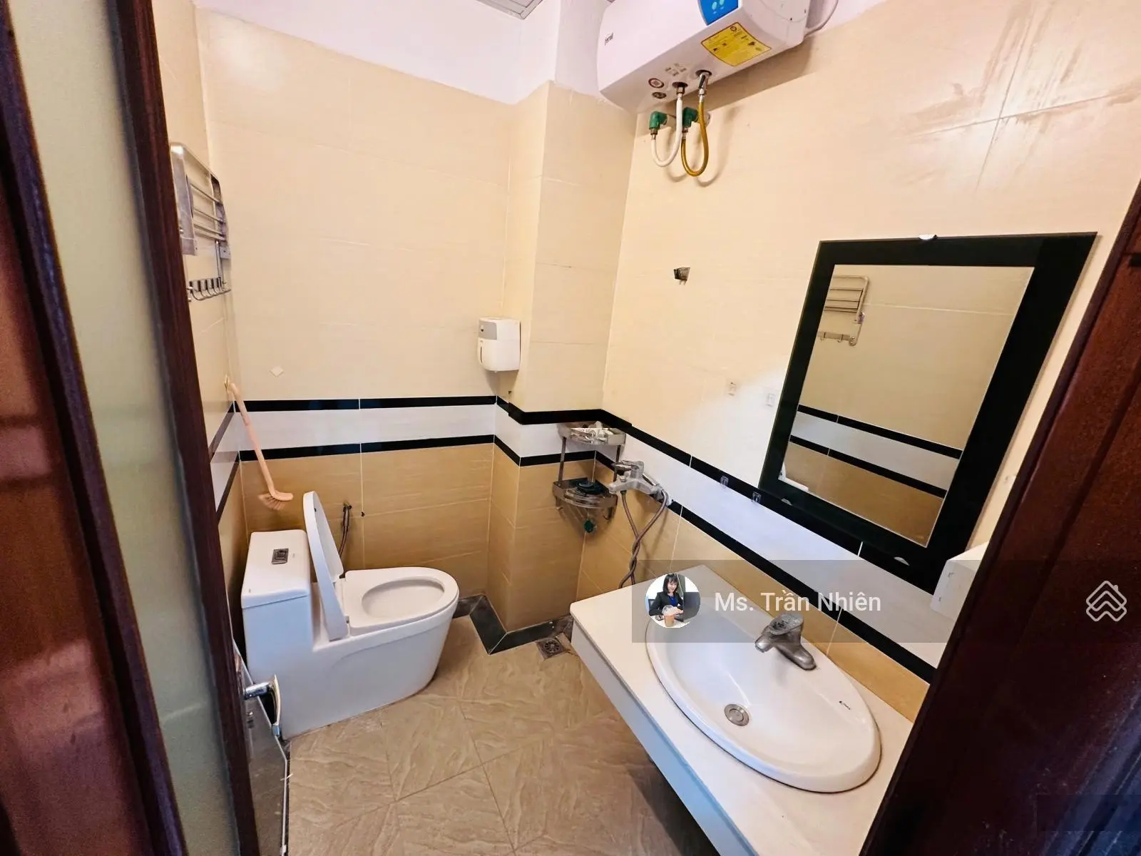 Hàng hiếm chỉ nhỉnh 3 tỷ có ngay ô tô đỗ trong nhà cach trục chính Đại Thành chỉ 50m
