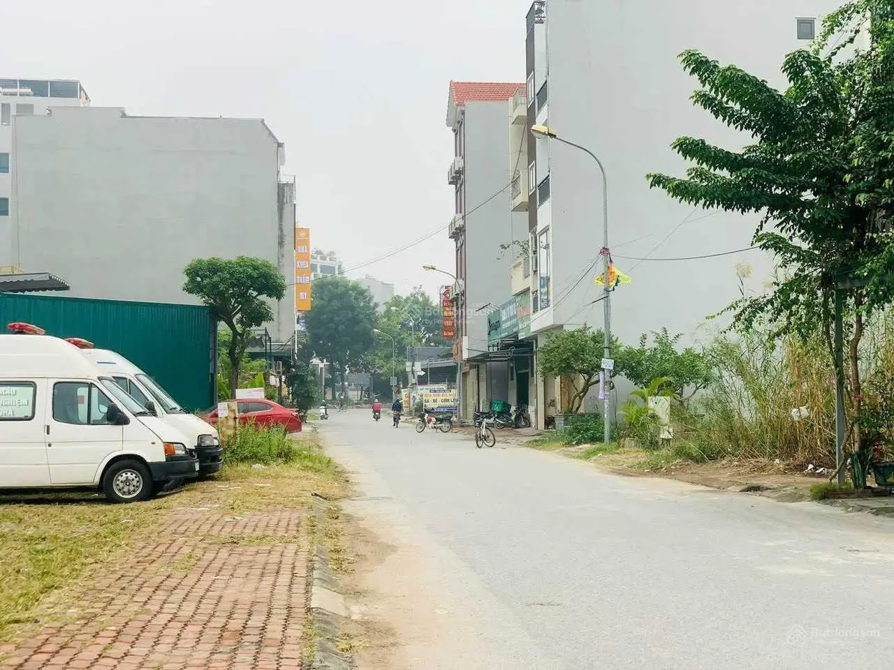 Bán đất tặng nhà 3 tầng mặt đường 179 thị trấn Văn Giang Hưng Yên