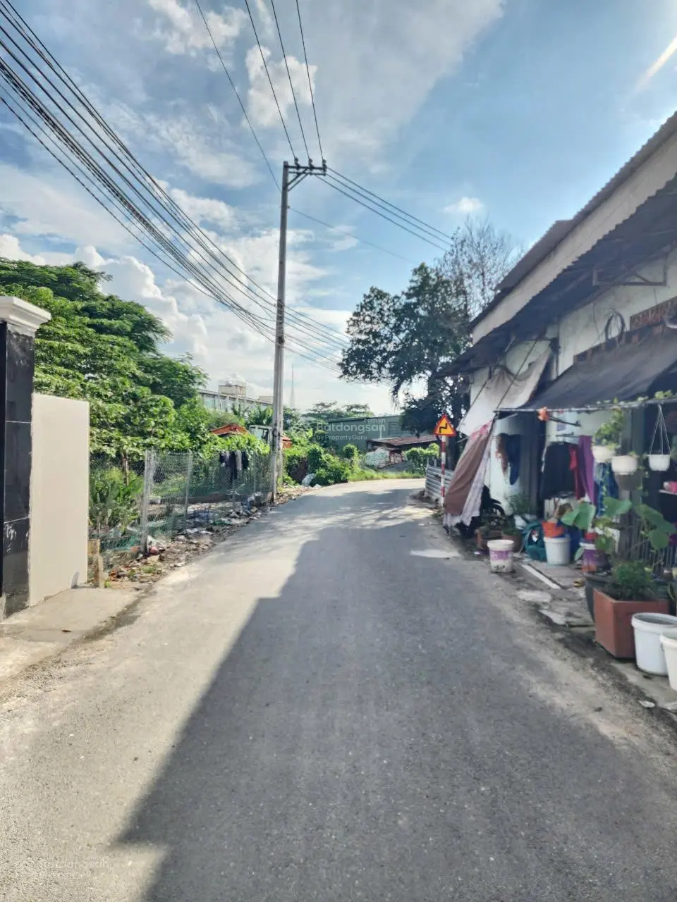 2,8 tỷ /căn bán 2 căn nhà gần chợ Đông Phú 300m, p. Thuận Giao, Tp. Thuận An