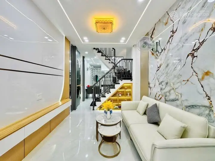 Giảm sốc 400 triệu chỉ còn 2 tỷ 9 nhà ngay đường 339,Phước Long B ,quận 9.Nhanh tay kẻo lỡ