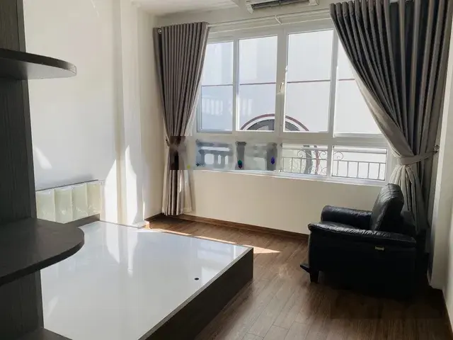 Nhà đẹp Pháo Đài Láng - DT 48m2 - 5tầng - MT 4m - 10,5 tỷ
