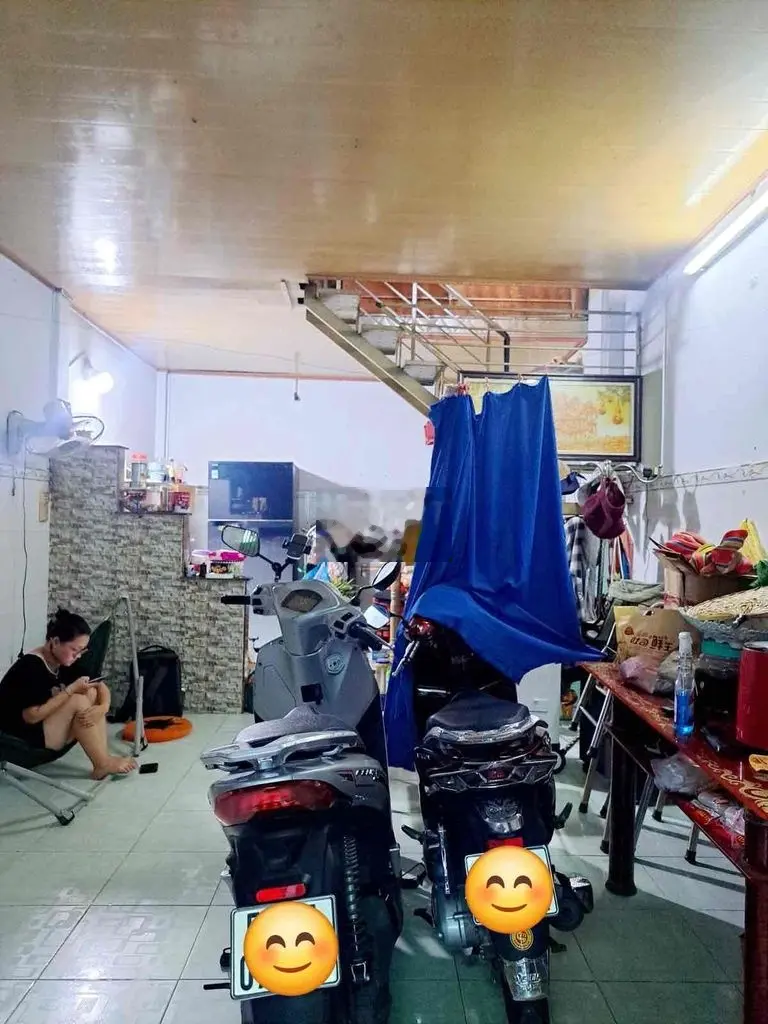 2TỶ35 LK 5-6, Bình Tân, 32M2, 2 Tầng Xe Hơi Thông, Hoàn Công, 1 căn MT