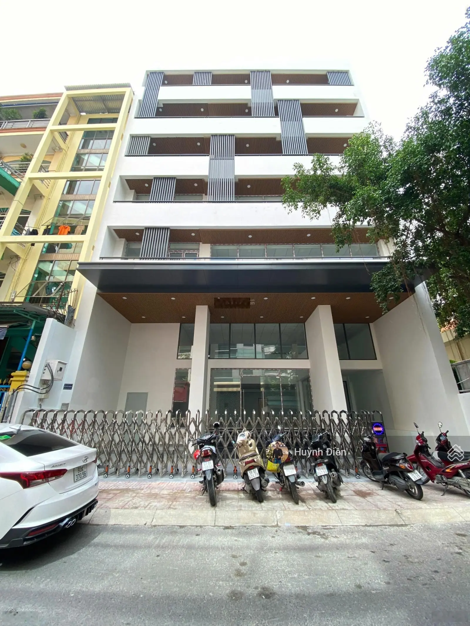Hot! Bán nhà Võ Thị Sáu, Quận 1 - (DT 13x18m) - 3 tầng - HĐT 200 triệu - giá giảm còn 56.9 tỷ TL
