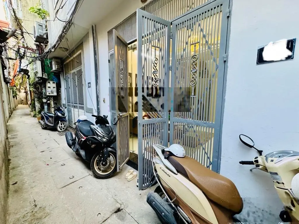 Bán nhà phố Bạch Mai - Gần ô tô - Full nội thất - 5 tầng - 3PN. Giá: 5,29 tỷ. LH: 0779 548 ***