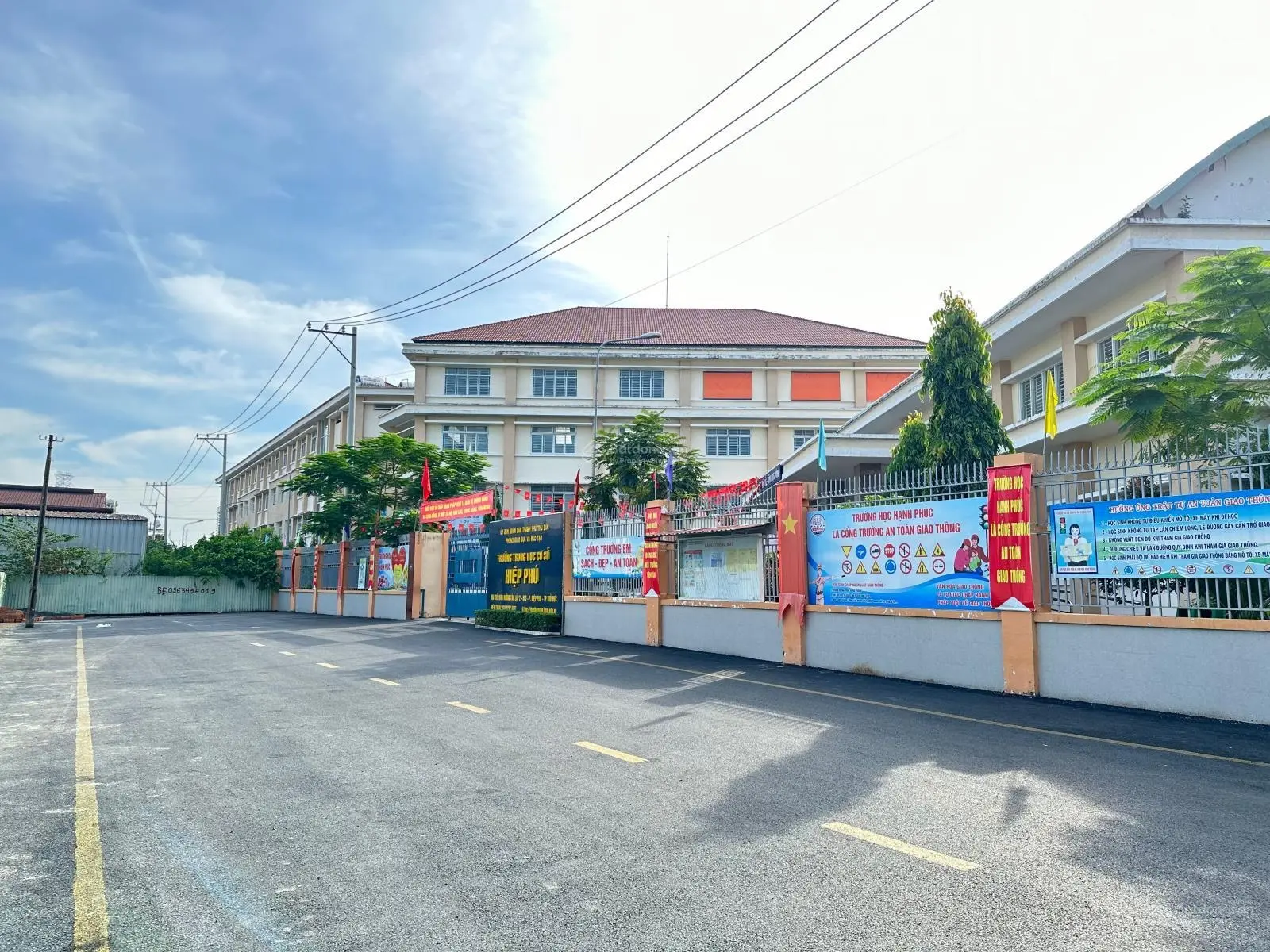 Bán đất góc 2 mặt tiền đường Tân Lập 1