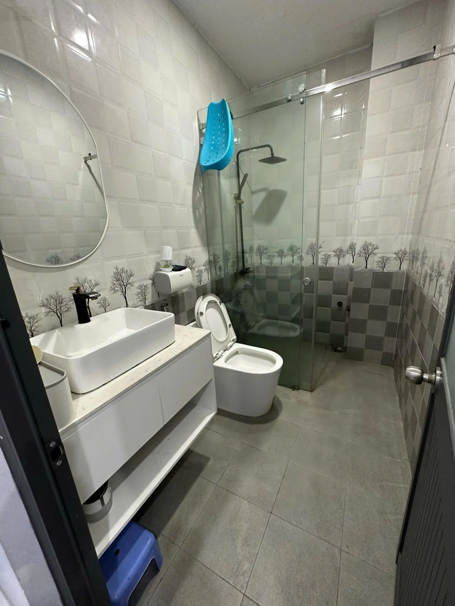 Bán gấp nhà riêng 1 lầu 1 trệt 1 tum, 2PN, 2WC, 70m2 tại KDC, Tân Bình, Dĩ An, giá cực chất 3,65 tỷ