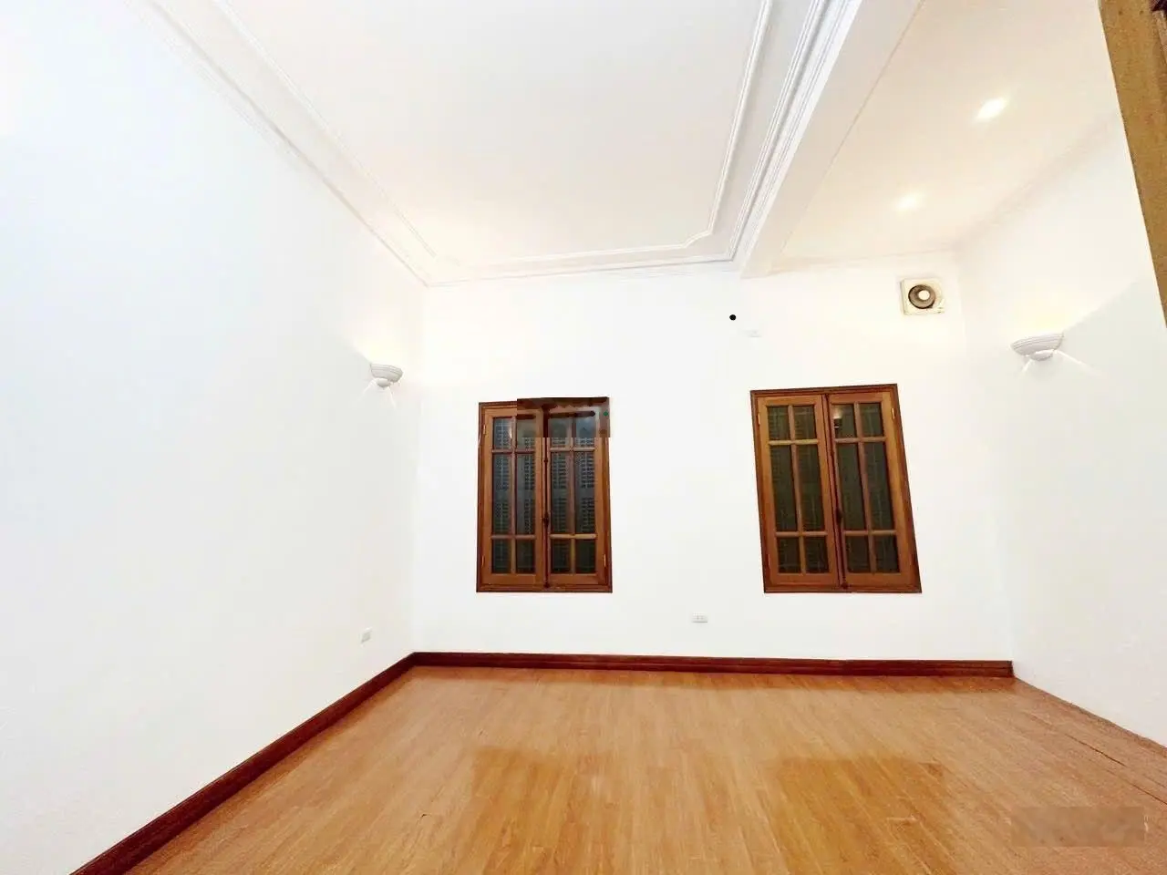 Bán nhà riêng phân lô tại Xuân La, Tây Hồ, Hà Nội, mặt tiền 6m, ô tô 7 chỗ vào tận cửa