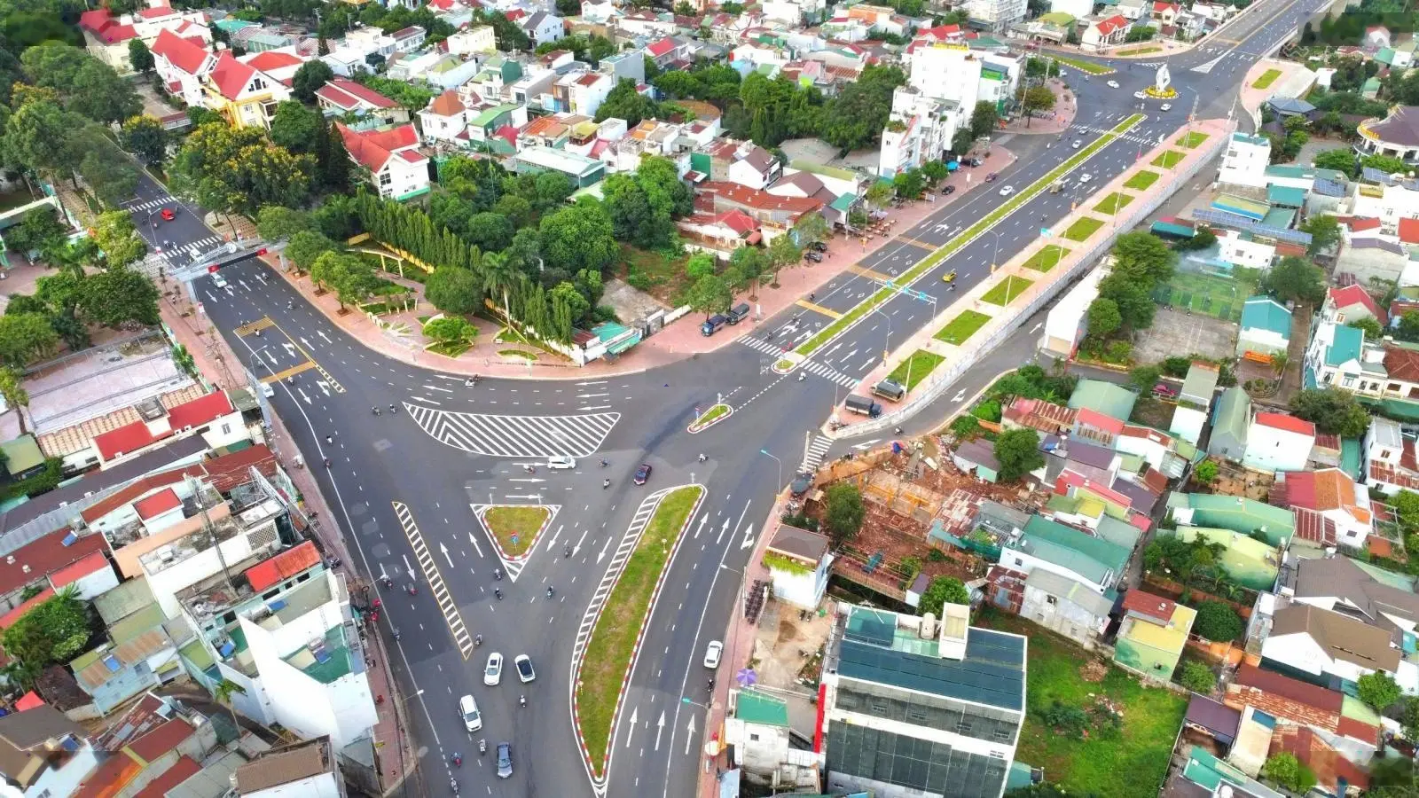 Đất mặt tiền võ Nguyên Giáp phường Tân Thành. TP Buôn Mê Thuột (9.3 x 29) hàng hiếm