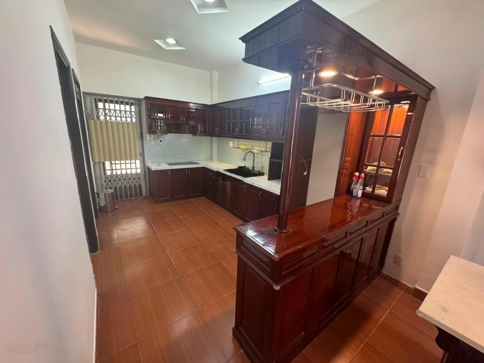 Cực hiếm khu đại học luật hcm, 5,6x16, 90m2, 3pn, đường 8m. giá chỉ 9tỷ ( tl), shr hoàn công chuẩn.