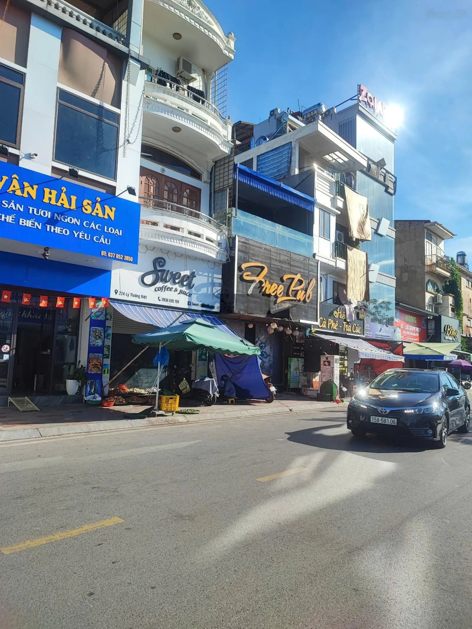 Nhà 3 tầng view sông Tam Bạc mặt phố Lý Thường Kiệt, Hồng Bàng, Hải Phòng