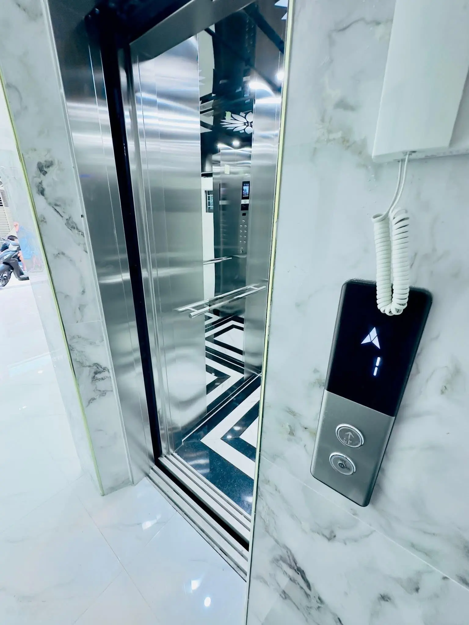 Bán NR 4PN, 6WC, 38m2 tại Kim Giang, Thanh Trì, HN giá siêu hời 11,5 tỷ