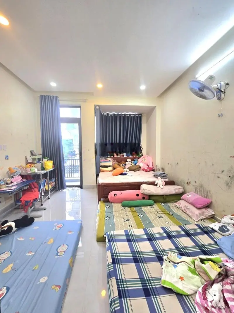 Siêu Phẩm 4 Tầng Hẻm Xe Hơi 52m2_4x13m Gần Phạm Văn Đồng Linh Đông Thủ Đức Chỉ 6,4 tỷ.