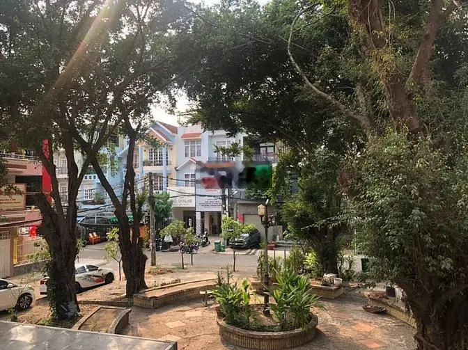 Bán nhà 1Trệt 3 Lầu mặt tiền đường 112 Phước Long A. Q9 - DT: 4 x 20