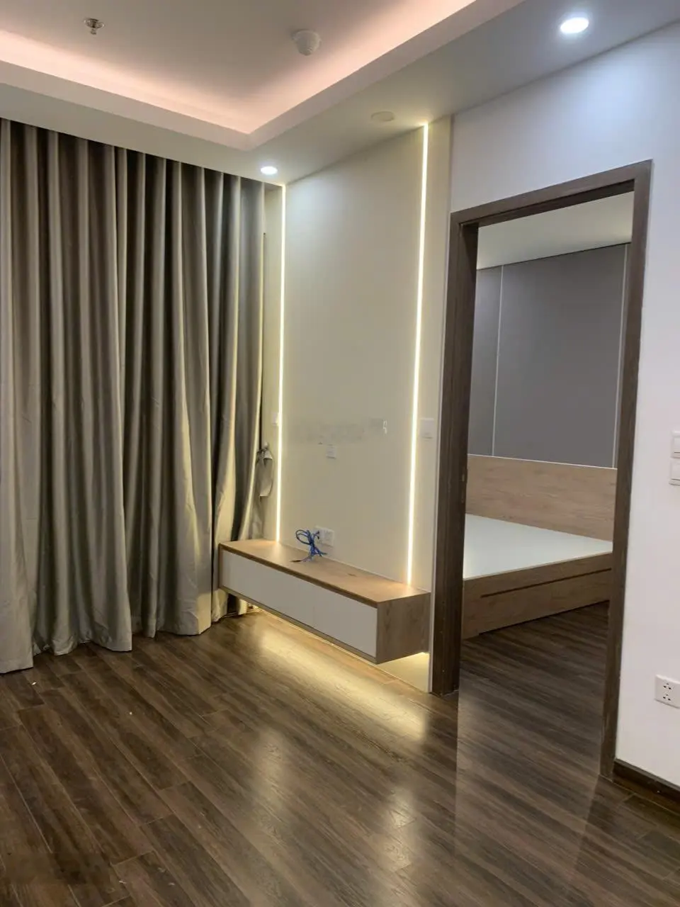 Bán căn 2PN Hoàng Huy Commerce - Toà CML - có nội thất gắn tường. LH: 0902 004 ***