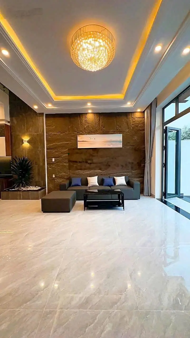 Bán nhà chính chủ, giá tốt vị trí đẹp