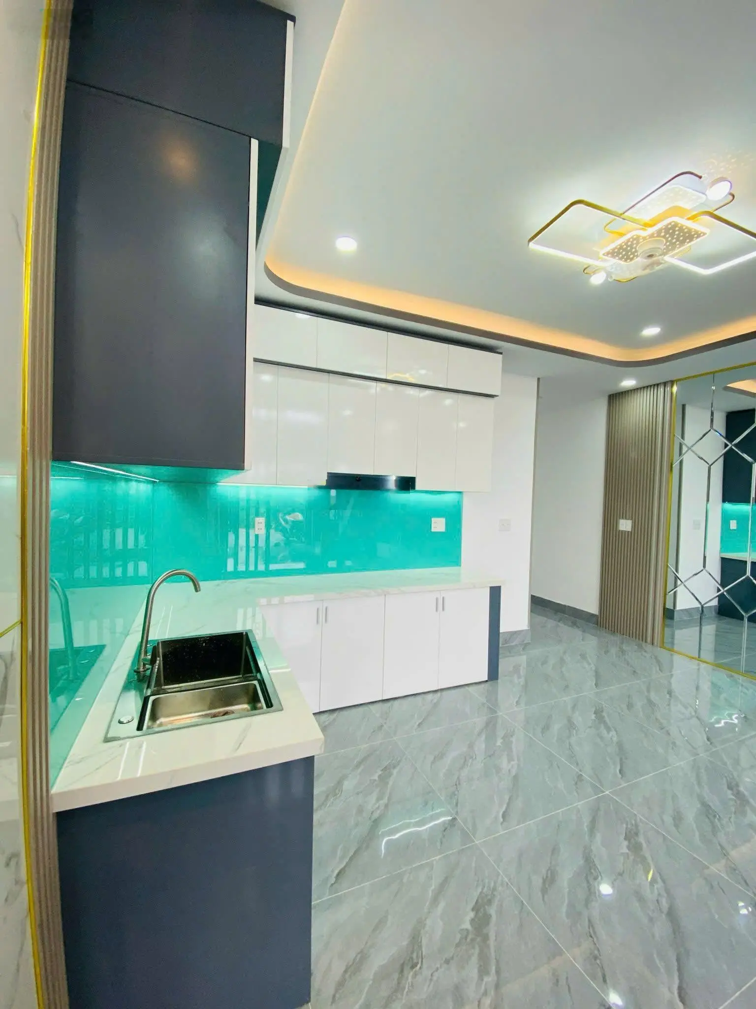 Nhà mới xây khu vực Đông Thạnh, full nội thất, DT ngang 5m, 3 phòng ngủ, đường xe 2 tấn thông (CT)