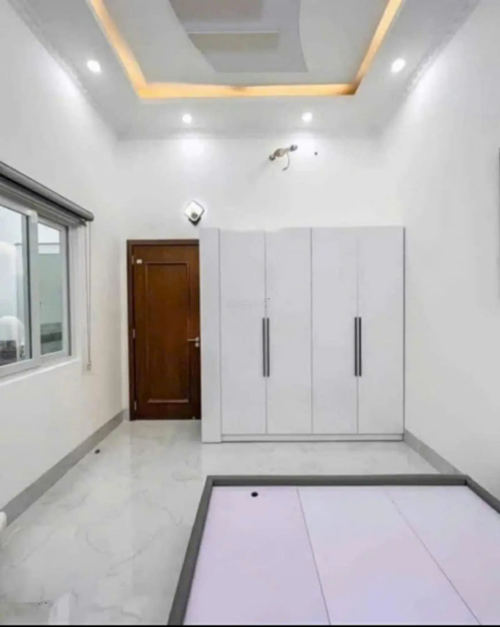 Bán gấp nhà 1 trệt 1 lầu đường Lê Quang Sung, phường 6, quận 6 gần chợ Bình Tây LH 0898 156 ***
