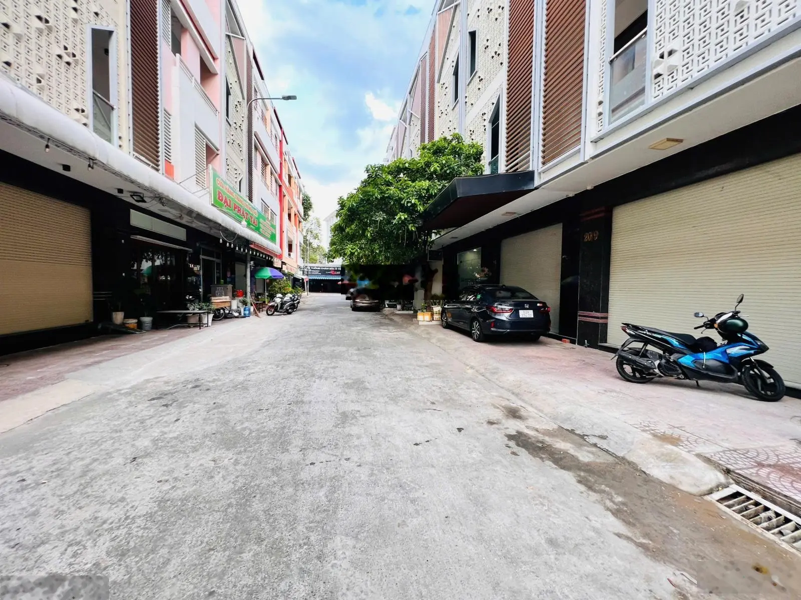 Bán nhà trung tâm TP. Tân An, đường Trà Quý Bình, gần VPCC Phạm Thị Hiên, kết cấu 4L + sân thượng