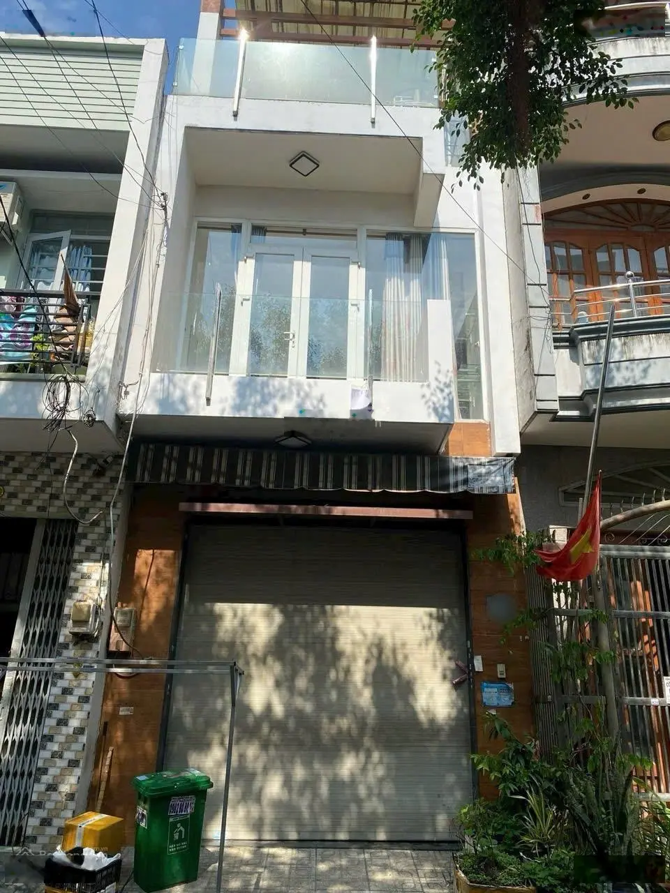 Bán nhà 2 lầu hẻm nhựa 8m thông thoáng đường Lê Văn Quới ,4x14m 57m đất ở đô thị 6.8 tỷ