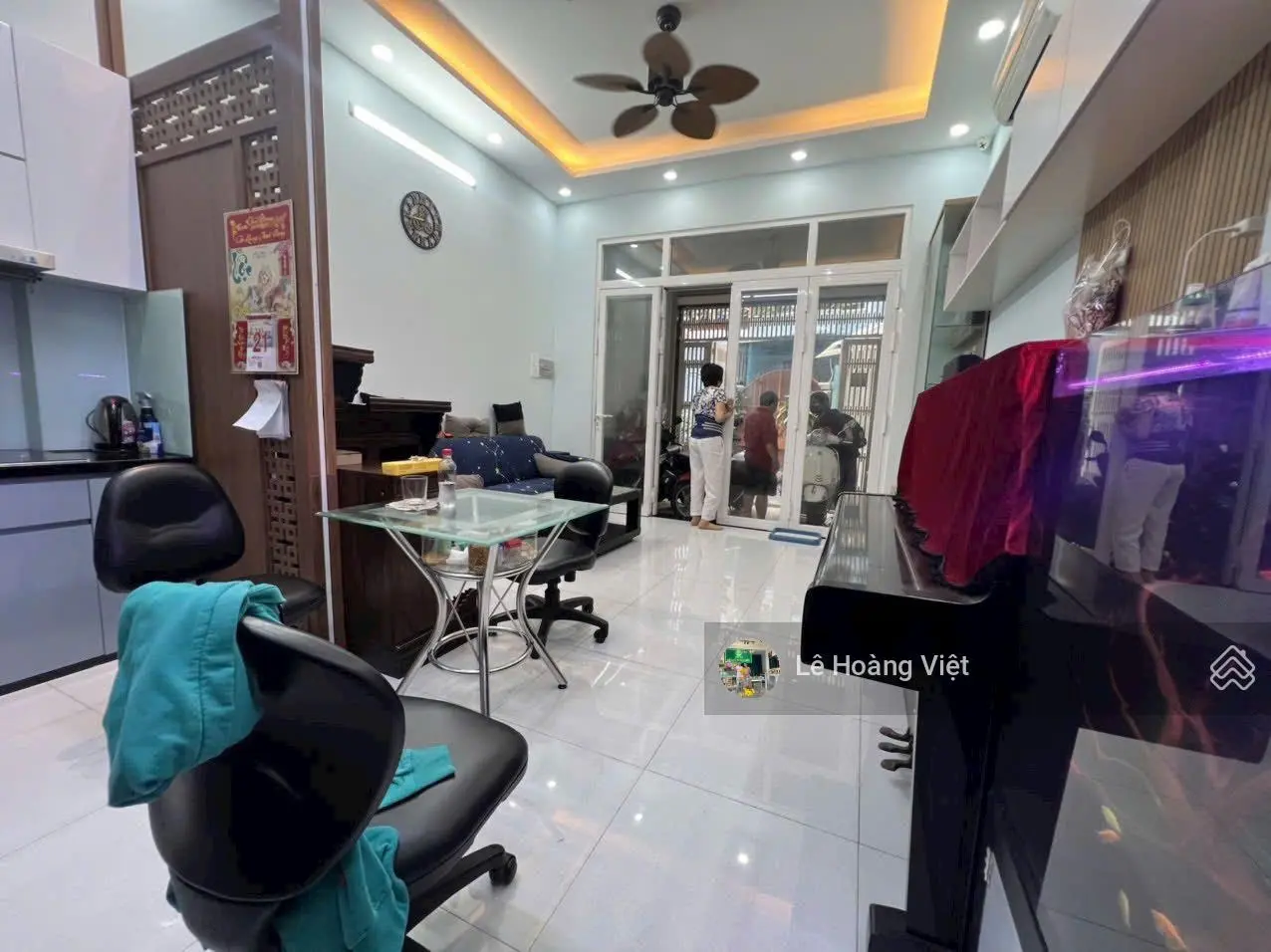 Nhà một trục - Nguyễn Thái Sơn - xe hơi tới nhà - 3 phòng ngủ 2 lầu