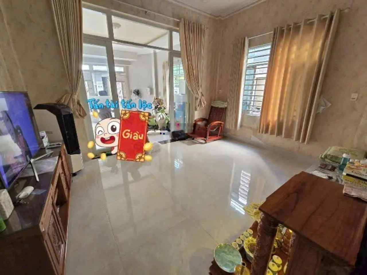 Bán nhà 3 tầng, sát MT Hoàng Diệu 2, ngay Vincom Võ Văn Ngân - Thủ Đức, lô góc HXH 6m, giá hơn 8 tỷ