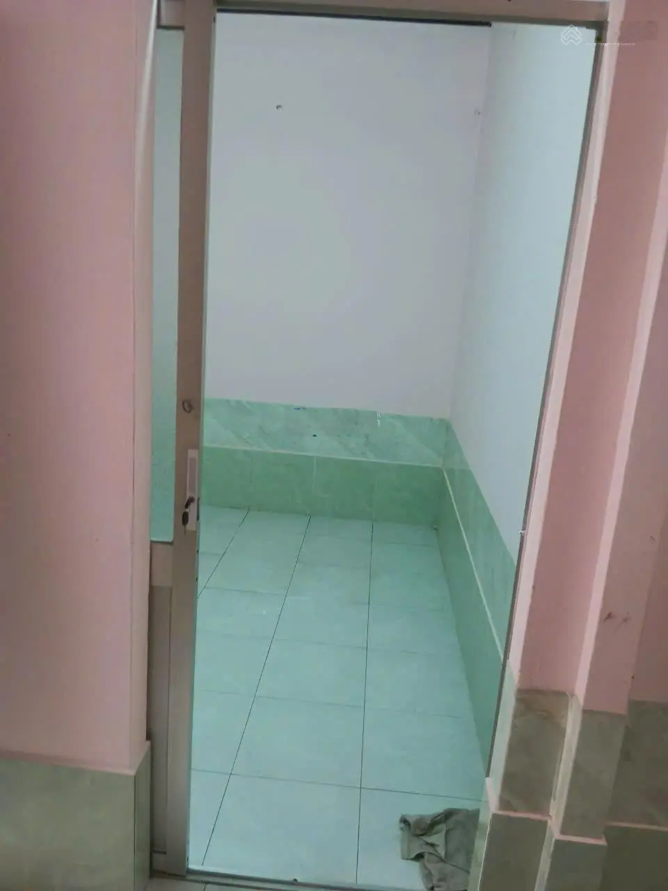 Bán nhà khu Tên Lửa, sau lưng siêu thị Nhật Aeon Tên Lửa, Bình Trị Đông B, Đang cho thuê 6 triệu/th