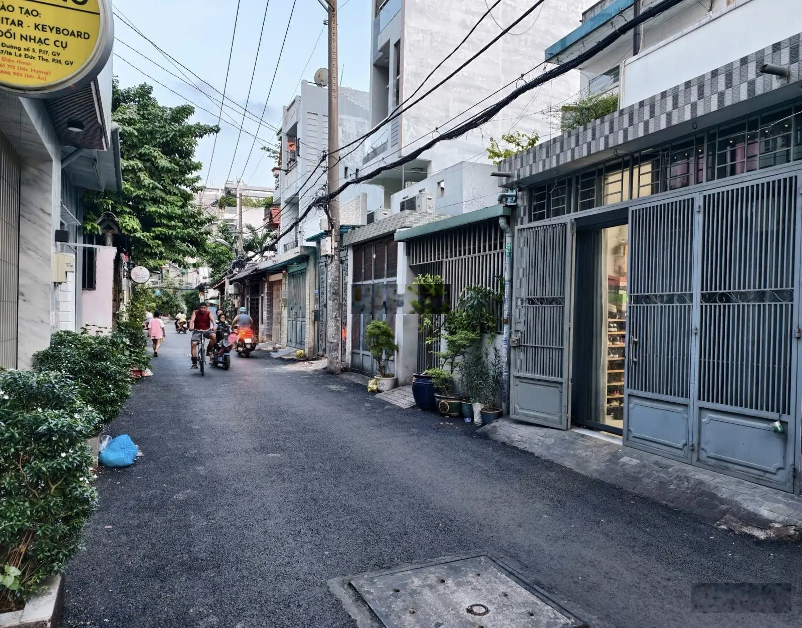 Nhà Gò Vấp mặt hẻm xe hơi Lê Đức Thọ 1 phút tới ngay siêu thị, trường học, vào ở ngay không cần sửa