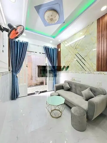 Nhà 1 lầu gần hẻm xe hơi gần chợ gần trường học