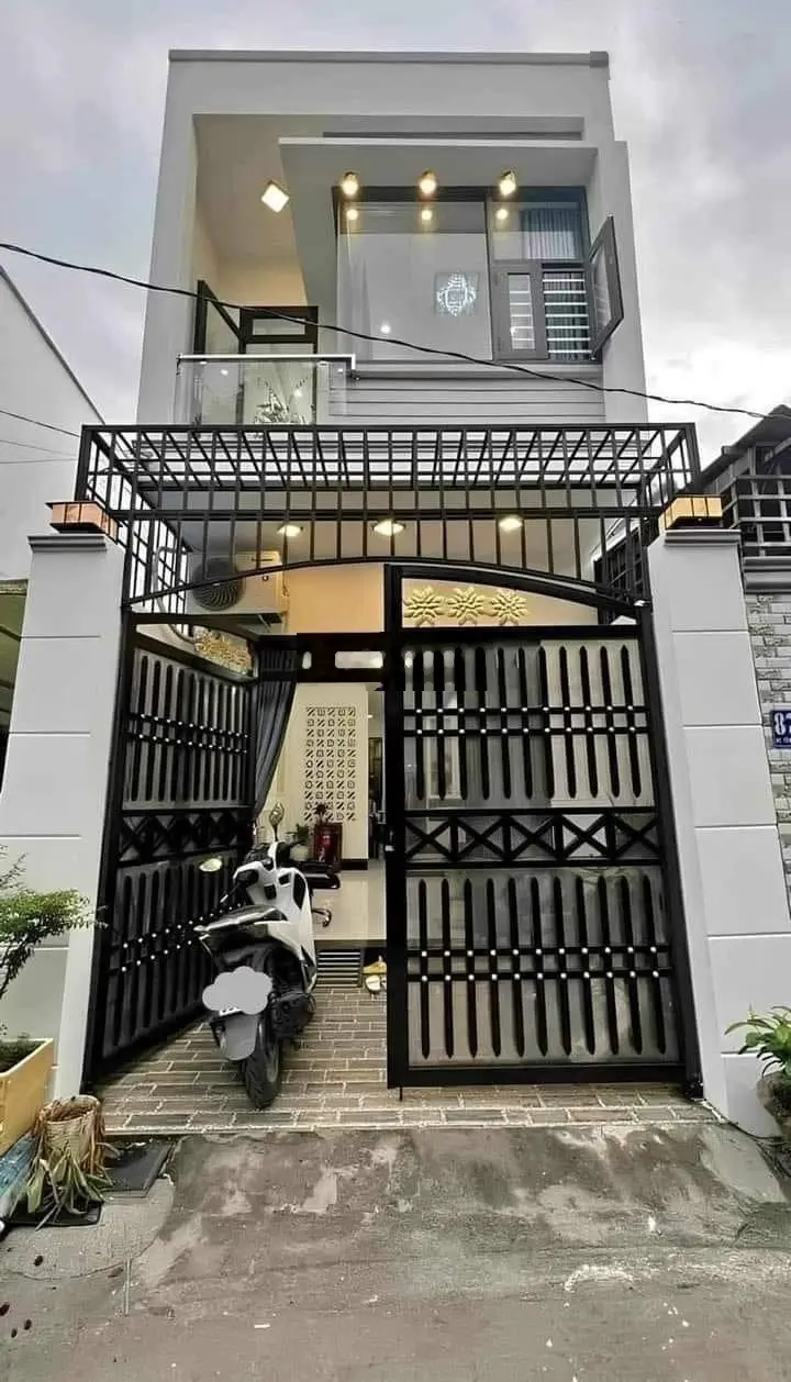 Bán nhà gấp 870 triệu 0923 296 ***, bao hồ sơ ra tên, đưa trước 270tr