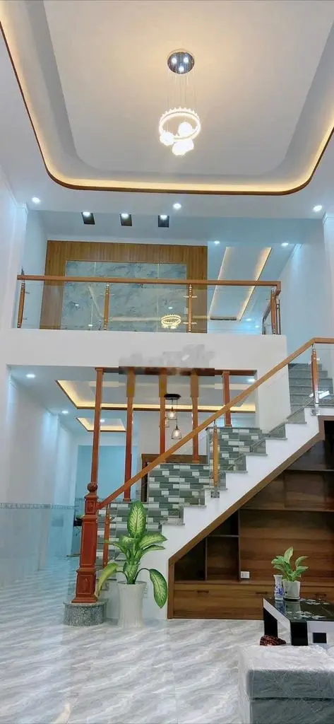 bán nhà ngay ngã 4 quang thắng, p.trảng dài. sổ riêng 105m2 chỉ 2,35tỷ