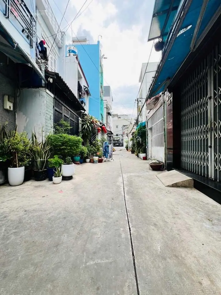 Hẻm ô tô khu dân cư hiện hữu nhà rẻ nhất khu vực Tân Phú