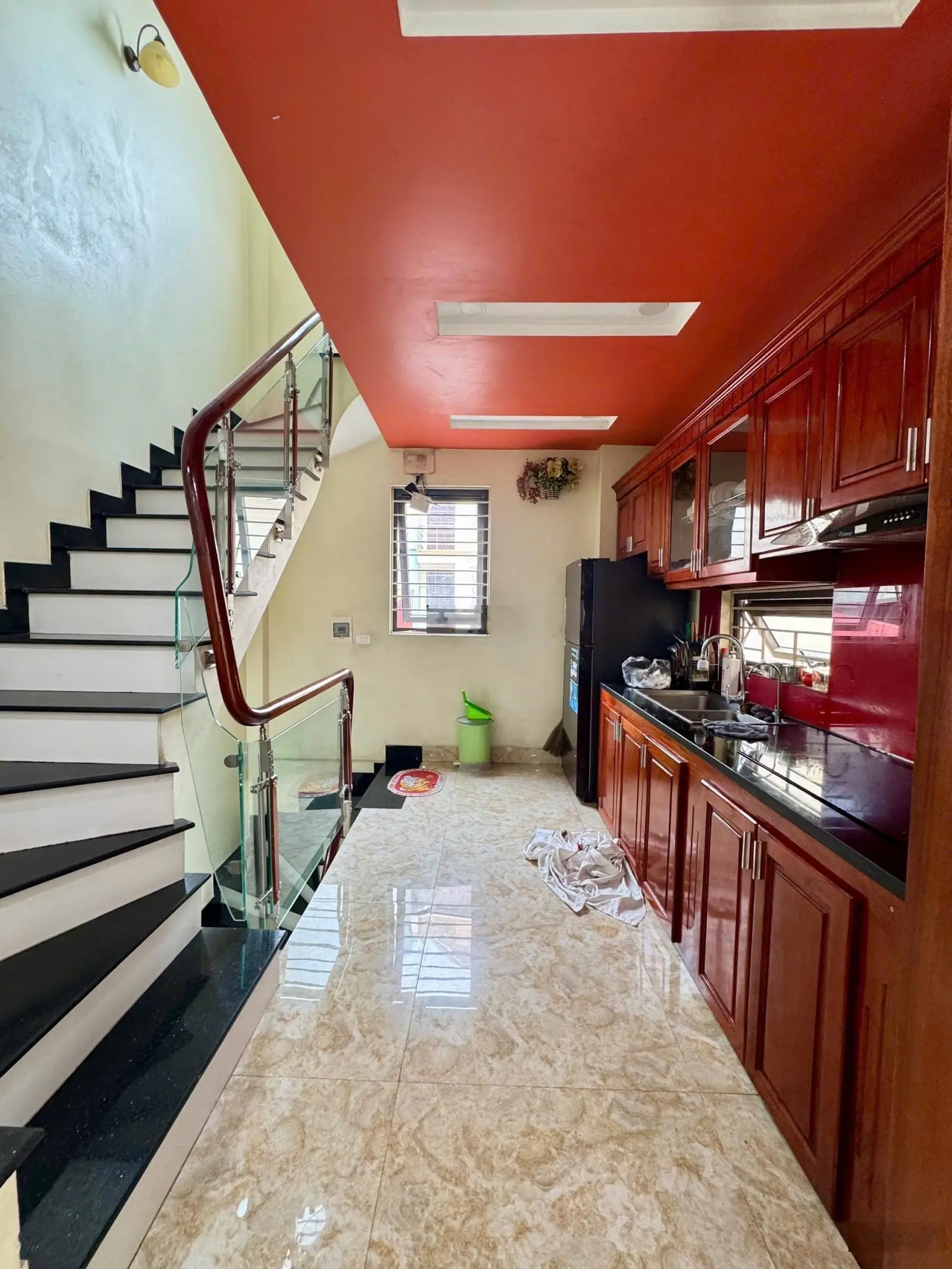 Duy nhất tại phố Tư Đình, phân lô quận đội, trước nhà ô tô tránh, ở kết hợp kinh doanh đỉnh.