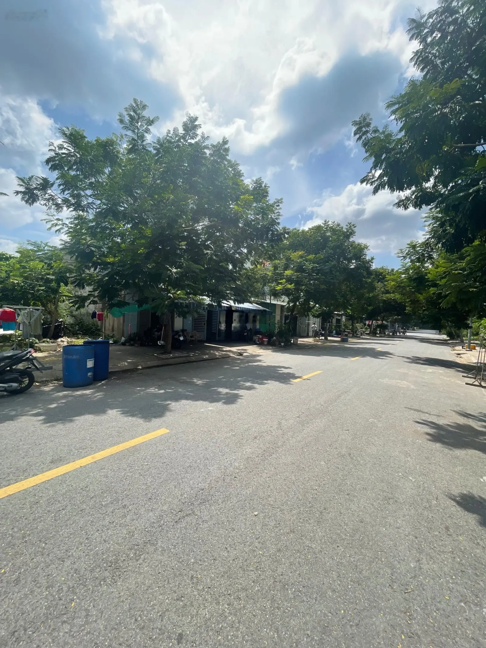 Đất KDC Sadeco Long Hậu 100m sổ hồng sẵn công chứng liền