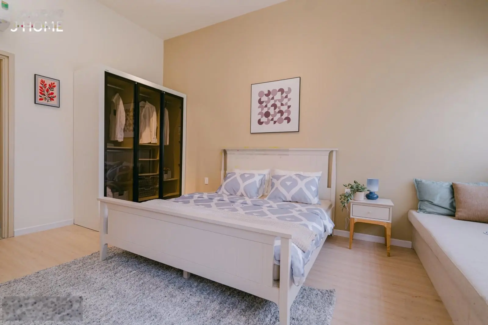 Bán nhà riêng 2 lầu giá 3,085 tỷ VND tại Bình Dương, 93m2, hoàn thiện, sổ hồng sang tay