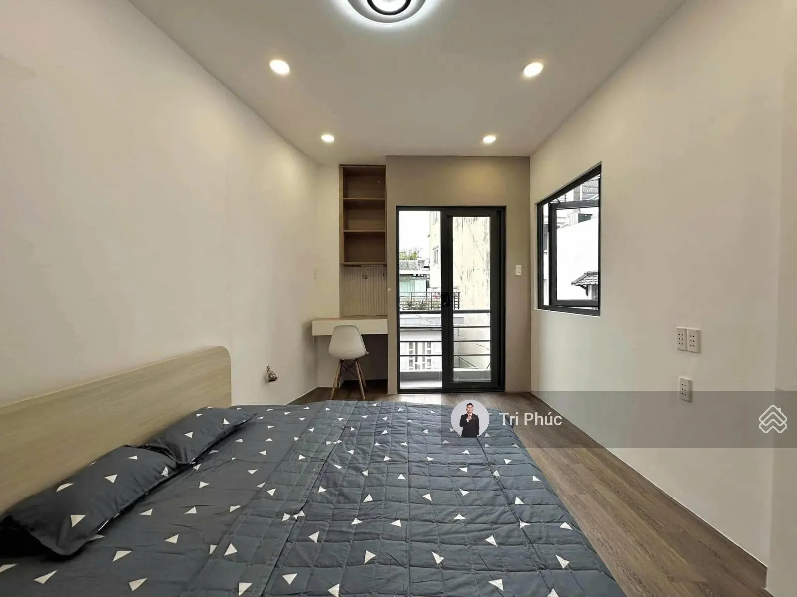Gấp bán - Kế bên Phan Xích Long Phú Nhuận, 63m2 4PN full nội thất chỉ 7. X tỷ TL chính chủ