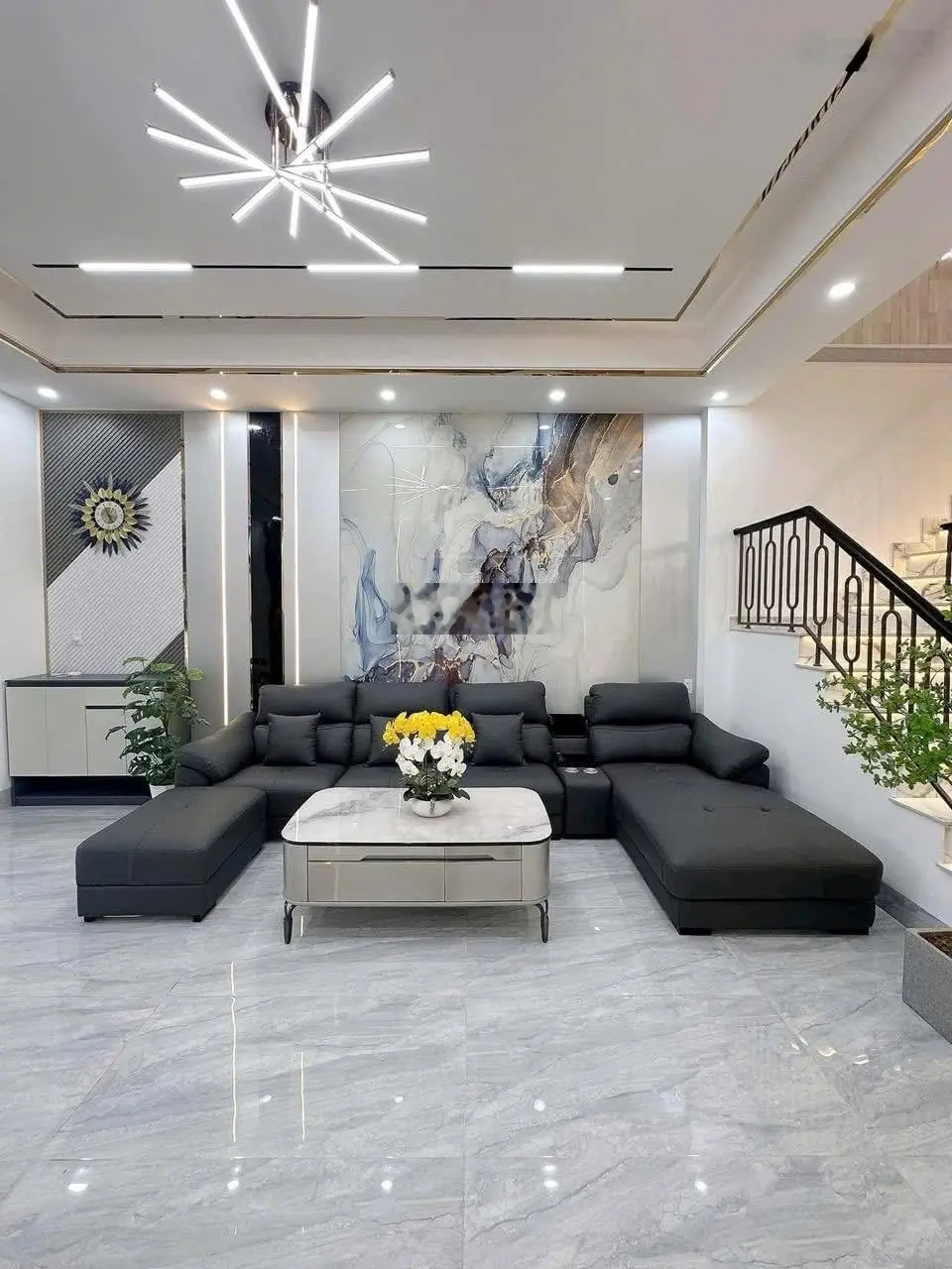 Tôi cần bán nhà trong khu biệt thự đường Tỉnh Lộ 2 xã Tân Phú Trung Củ Chi diện tích 136m2 giá 1tỷ6