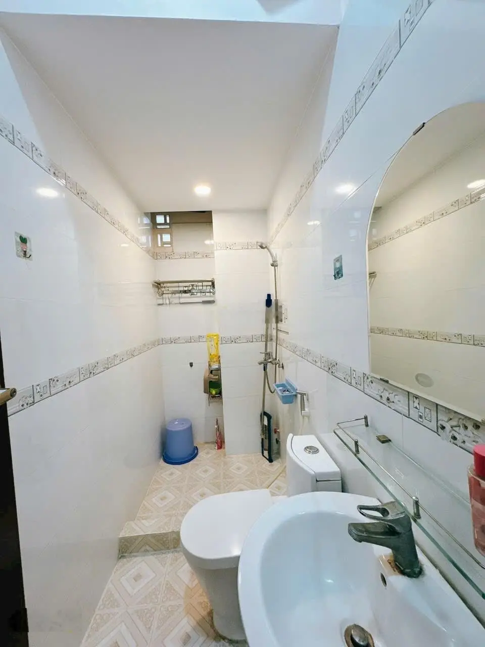 Bán nhà mặt tiền Tôn Thất Thuyết 6 Lầu Quận 4