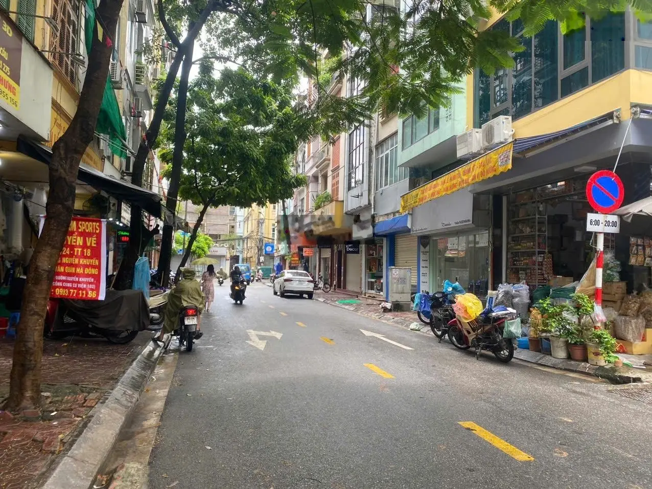 Mặt phố Nguyễn Trãi, Hà Đông 30m2, 5 tầng, k.Doanh cực sầm uất, TT Phố Cổ, ba bước ra chợ Hà Đông
