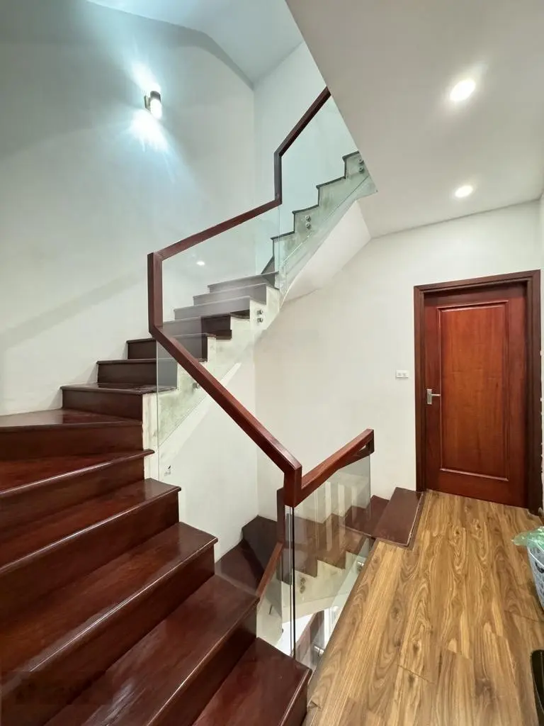Bán nhà mặt phố PHÙNG KHOANG 105m2- mặt tiền 7.5m- 4 tầng - 21 tỷ 500