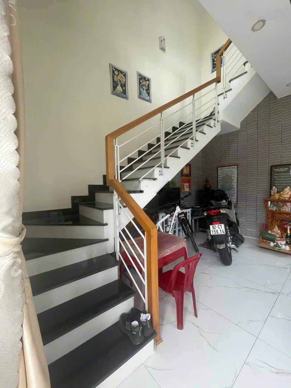 Cần bán nhà mới 3 tầng kiệt ô tô tránh nhau Nguyễn Phan Vinh, Sơn Trà